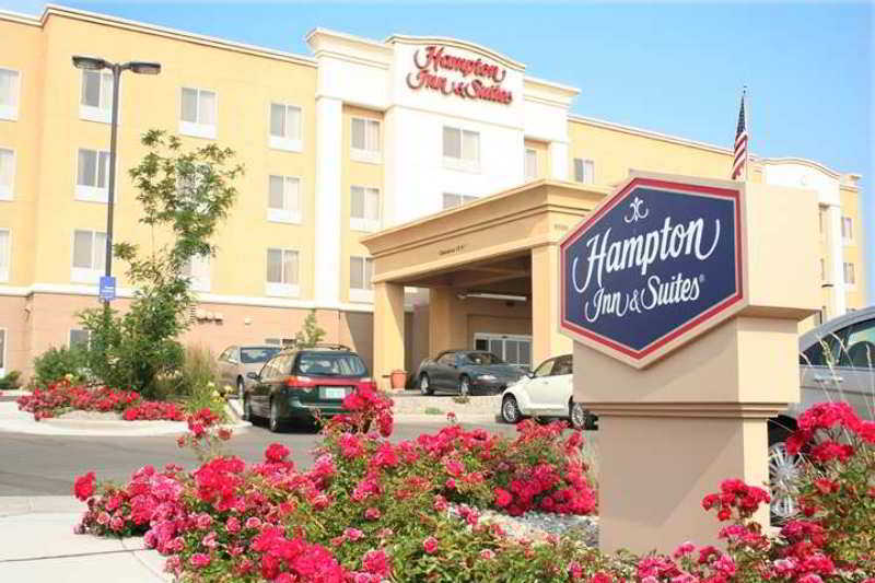 Hampton Inn & Suites Reno Exterior photo